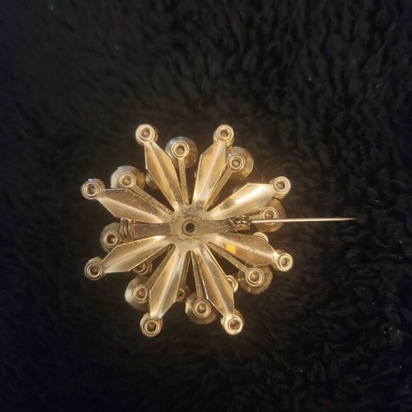 Vintage Aurora Borealis Starburst Brooch‎ - Picture 4 of 4